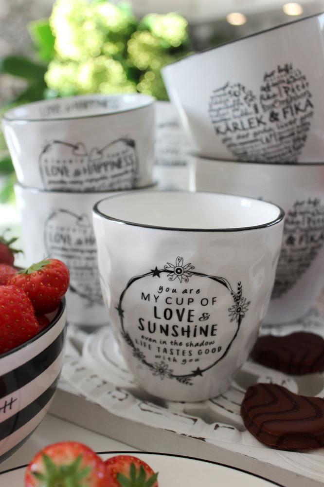 Mugg Cup of Love från Majas lyktor säljs till förmån för Barncancerfonden